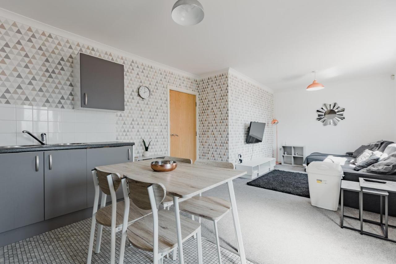 Hullidays - Theatre Side Apartment - Refurbished 2023 Kingston upon Hull Exterior foto