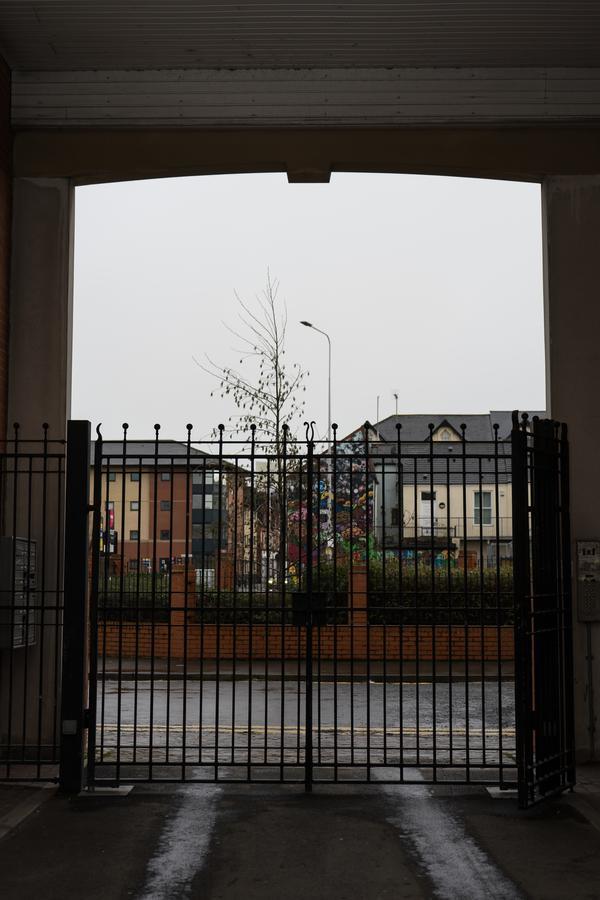 Hullidays - Theatre Side Apartment - Refurbished 2023 Kingston upon Hull Exterior foto