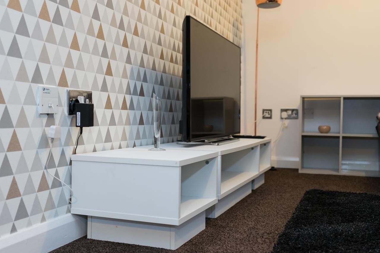 Hullidays - Theatre Side Apartment - Refurbished 2023 Kingston upon Hull Exterior foto